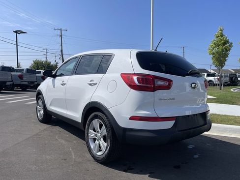 Used 2013 Kia Sportage LX FWD image 3