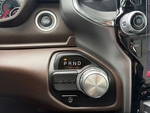 Used 2025 RAM 1500 Laramie w/ Laramie Southwest Edition image 9