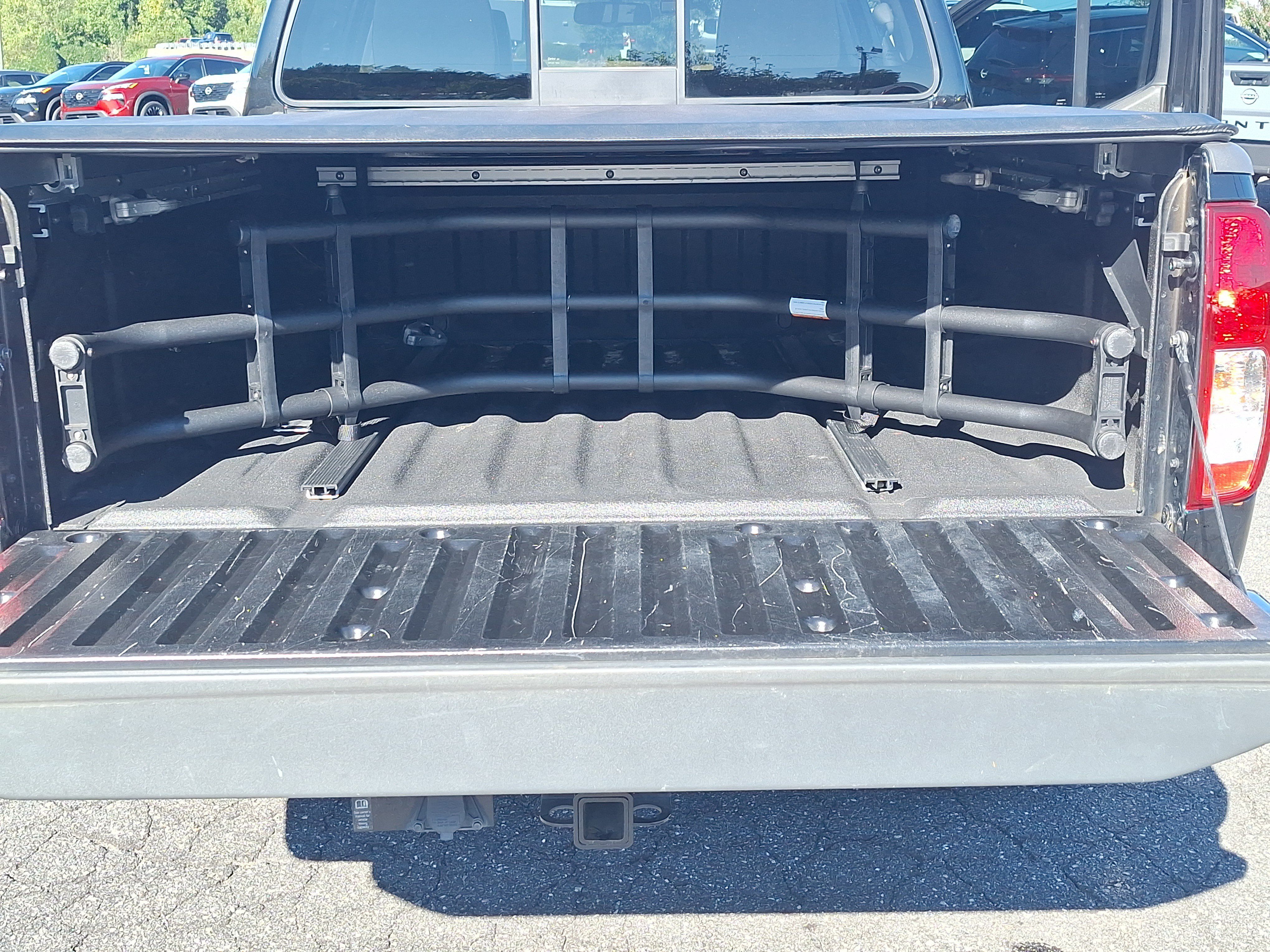 Used 2020 Nissan Frontier PRO-4X w/ Pro-4x Utility Package AWD/4WD image 24