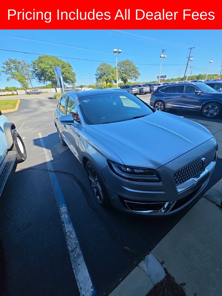 Used 2020 Lincoln Nautilus Reserve w/ Equipment Group 201A AWD/4WD image 12