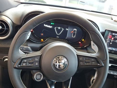 New 2026 Alfa Romeo Tonale Sport Speciale w/ Active Assist Package image 9