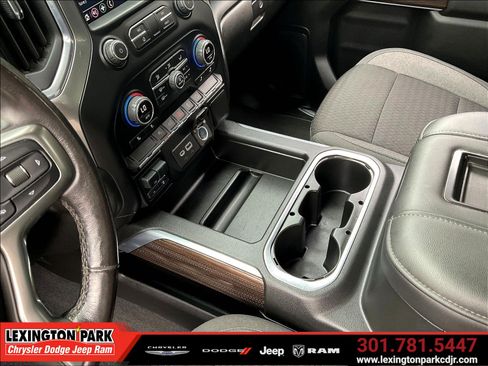 Used 2021 Chevrolet Silverado 1500 LT Trail Boss w/ Bed Protection Package AWD/4WD image 18