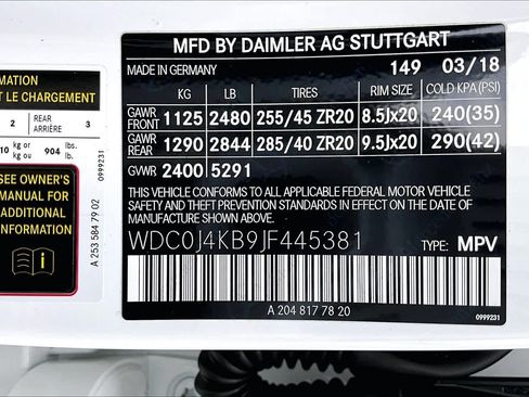Used 2018 Mercedes-Benz GLC 300 4MATIC Coupe image 33