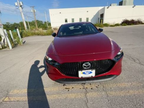 Used 2024 MAZDA MAZDA3 s FWD image 3