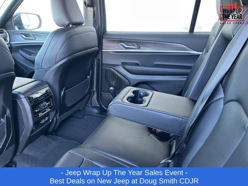 New 2025 Jeep Grand Cherokee L Limited w/ Trailer Tow Package image 24