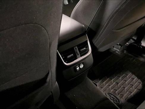 Used 2024 Subaru Legacy Premium AWD/4WD image 34