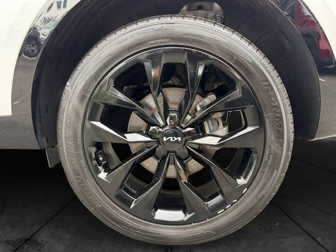 Certified 2022 Kia Sorento SX AWD/4WD image 28