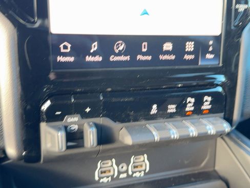 New 2026 RAM 2500 Lone Star image 24