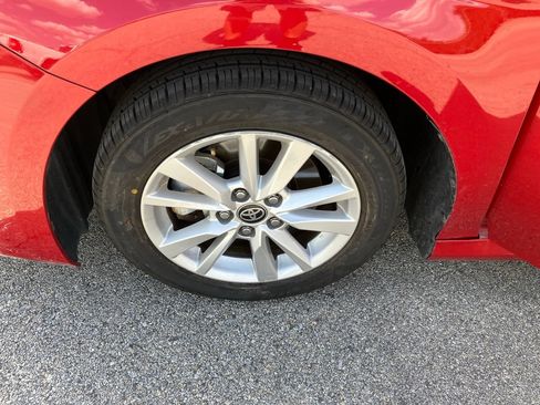 Used 2025 Toyota Camry LE FWD image 11