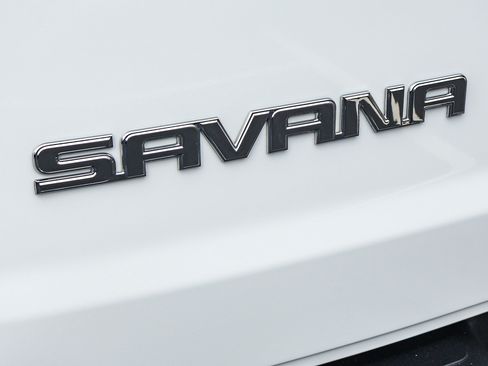 Used 2025 GMC Savana 3500 LT w/ LT Preferred Equipment Group RWD image 26