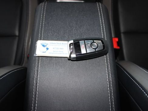 Used 2025 Ford Bronco Outer Banks AWD/4WD image 27