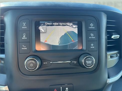 Used 2021 RAM 2500 Big Horn image 18