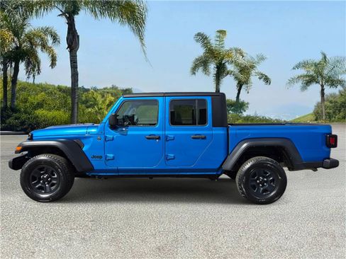 Certified 2023 Jeep Gladiator Sport w/ Trailer Tow Package AWD/4WD image 2