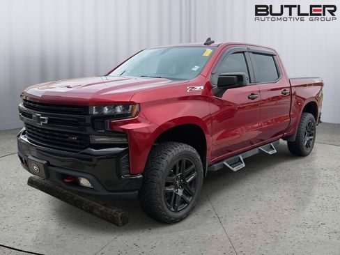 Used 2021 Chevrolet Silverado 1500 LT Trail Boss w/ Convenience Package II AWD/4WD image 1