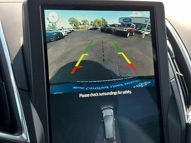 Certified 2023 Ford Edge Titanium AWD/4WD image 19
