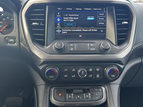 Used 2023 GMC Acadia AT4 w/ Preferred Package image 21