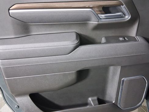 New 2026 Chevrolet Silverado 1500 LT w/ Convenience Package II image 7