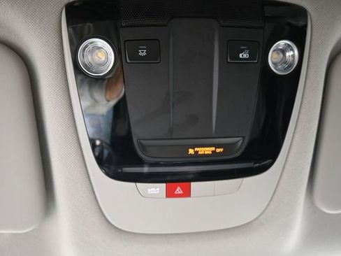 Used 2025 Kia Seltos S image 25