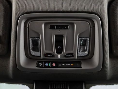 Used 2025 Chevrolet Silverado 2500 LTZ w/ LTZ Premium Package image 26