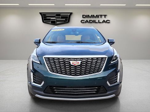 Certified 2025 Cadillac XT5 Premium Luxury image 8