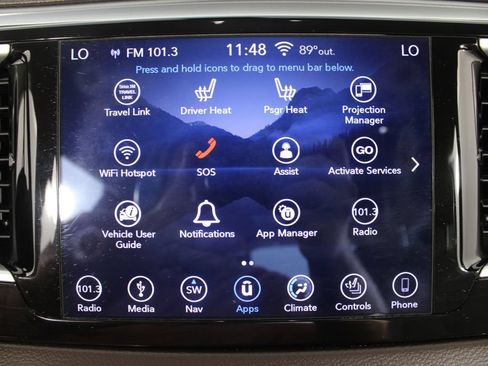 Used 2018 Chrysler Pacifica Touring-L FWD image 4