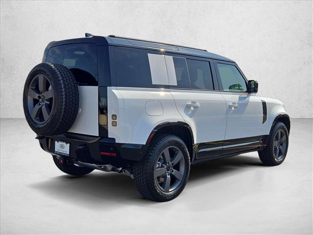 New 2026 Land Rover Defender 110 X-Dynamic SE AWD/4WD image 2