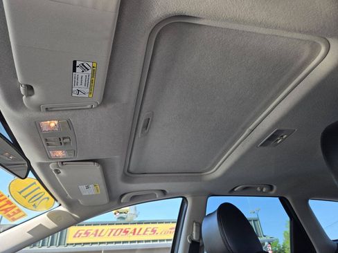 Used 2011 MAZDA CX-7 i Touring FWD image 26