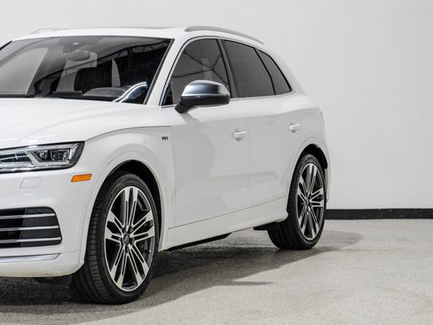 Used 2018 Audi SQ5 Premium Plus w/ S Sport Package image 11