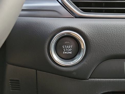 New 2025 MAZDA CX-5 AWD 2.5 S w/ Preferred Package image 18