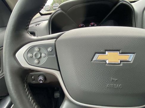 Used 2022 Chevrolet Colorado LT w/ Fleet Safety Package RWD image 31