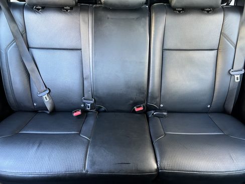 Used 2023 Toyota Tacoma Limited image 17