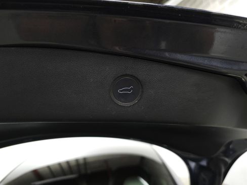 Used 2022 Tesla Model 3 Long Range AWD/4WD image 8