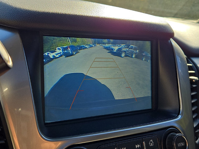 Used 2019 Chevrolet Suburban Premier AWD/4WD image 13