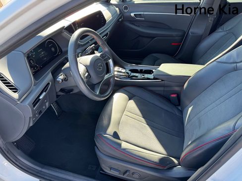 Used 2022 Hyundai Sonata SEL Plus w/ Cargo Package image 9