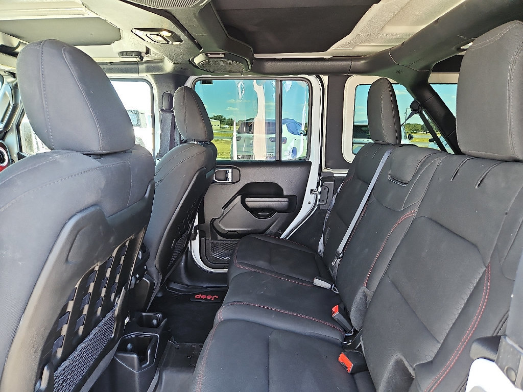 Used 2021 Jeep Wrangler Unlimited Rubicon AWD/4WD image 17