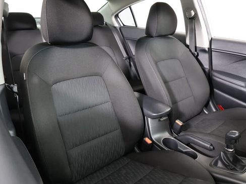 Used 2016 Kia Forte LX image 24