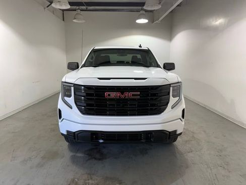 New 2026 GMC Sierra 1500 Pro image 2