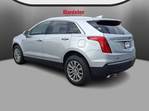 Used 2018 Cadillac XT5 Luxury w/ Driver Awareness Package AWD/4WD image 6