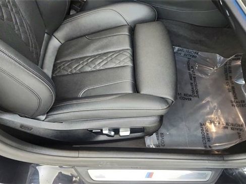 Used 2023 BMW 530e 530e iPerformance w/ M Sport Package image 22