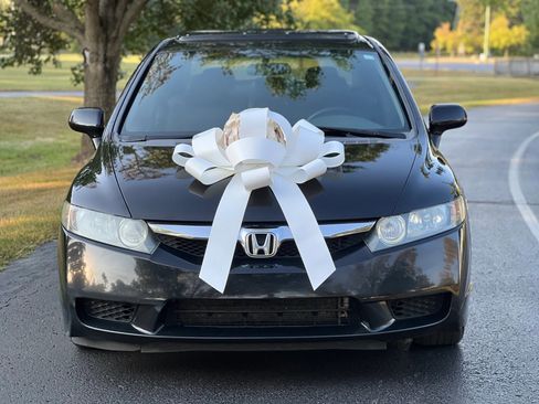 Used 2010 Honda Civic EX-L image 2