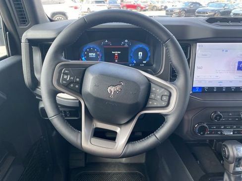 New 2025 Ford Bronco Badlands image 15