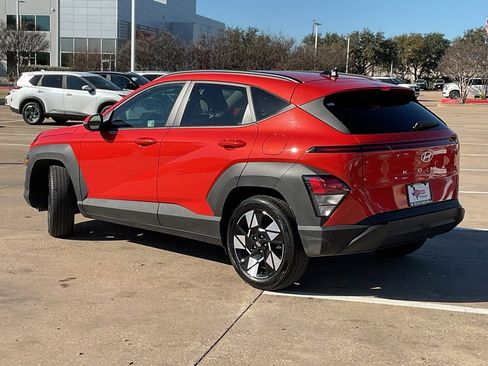 Used 2025 Hyundai Kona SEL image 7