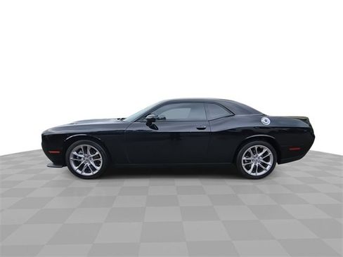 Used 2022 Dodge Challenger GT image 5