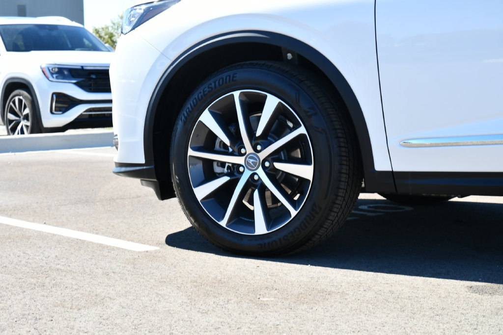 Used 2026 Acura MDX w/ Technology Package AWD/4WD image 17