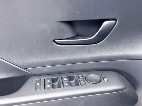 Used 2024 Hyundai Kona SEL FWD image 26