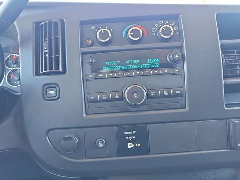 Used 2024 Chevrolet Express 2500 w/ Driver Convenience Package RWD image 13