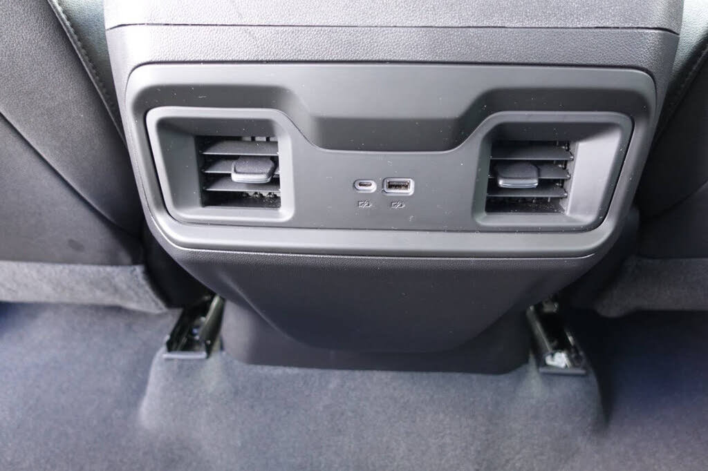 Used 2022 Chevrolet Silverado 1500 LT Trail Boss w/ LT Trail Boss Premium Package AWD/4WD image 47