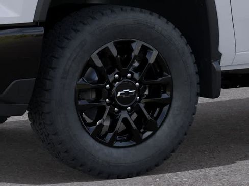 New 2026 Chevrolet Silverado 2500 Custom w/ Custom Convenience Package AWD/4WD image 9