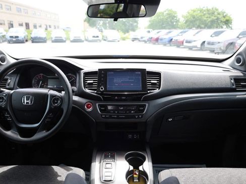 Used 2021 Honda Ridgeline Sport image 14