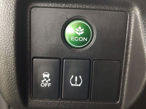 Used 2016 Honda HR-V EX image 18